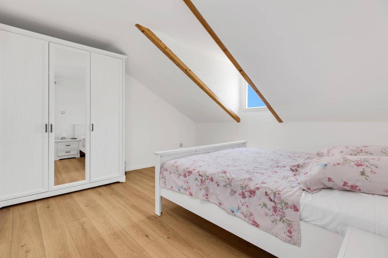 Luxury Dante Apartment With Terrace Spalato Esterno foto