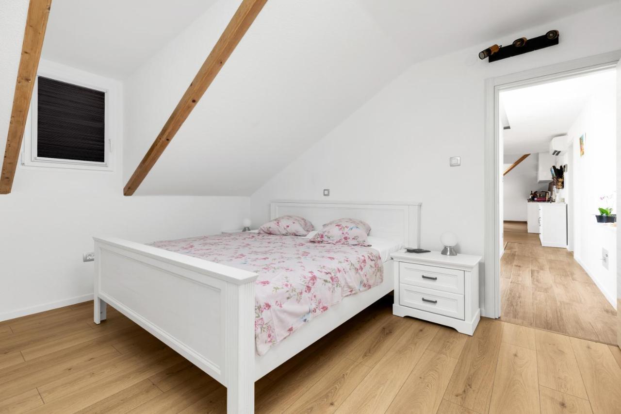 Luxury Dante Apartment With Terrace Spalato Esterno foto